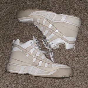 Zara women disrupter sneakers